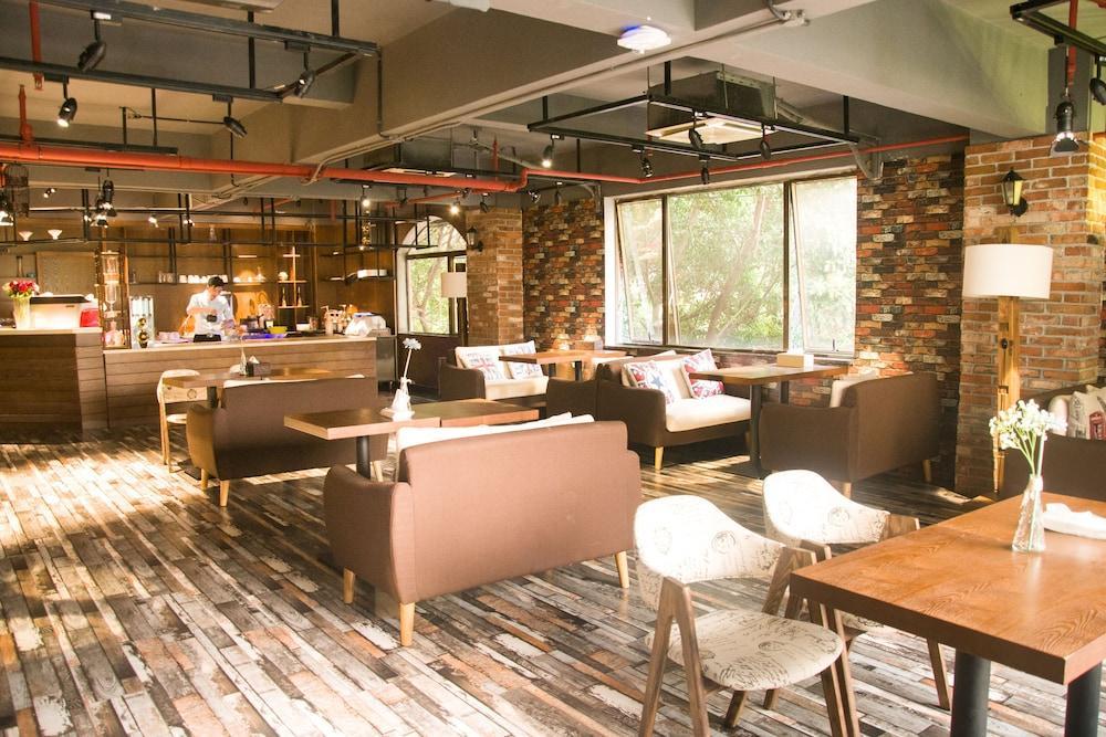 James Joyce Coffeetel Guangzhou International Convention & Exhibition Center Экстерьер фото