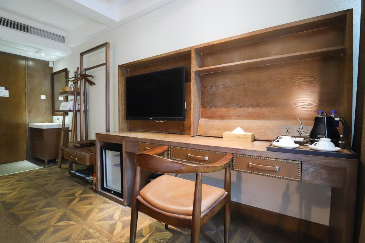 James Joyce Coffeetel Guangzhou International Convention & Exhibition Center Экстерьер фото